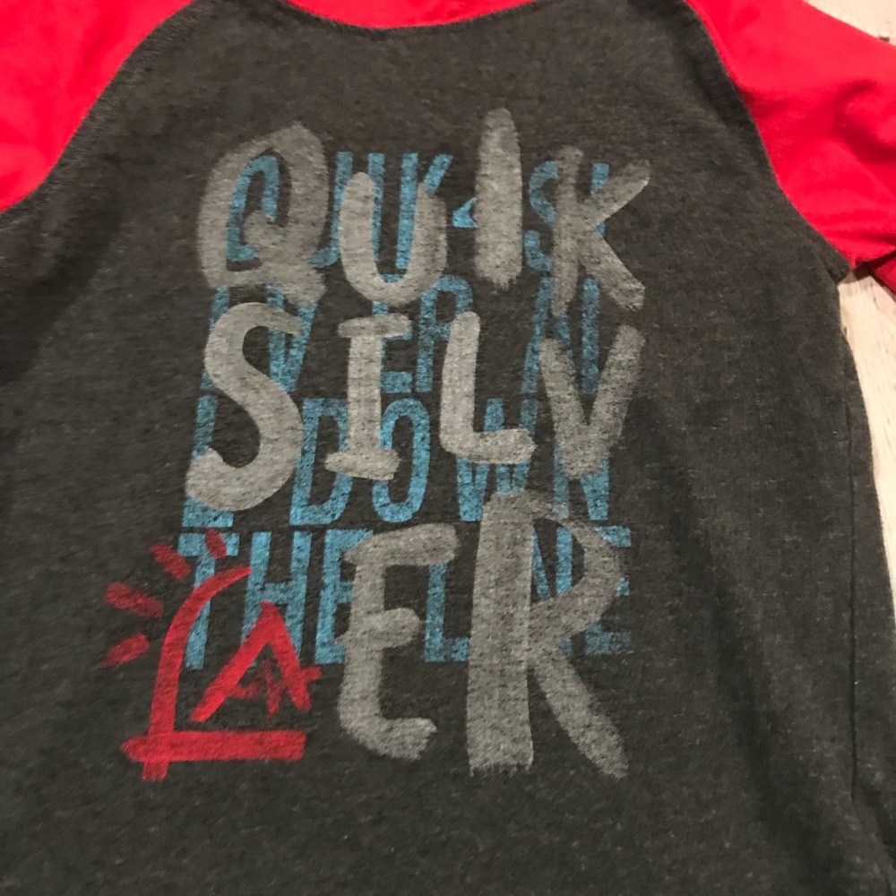 Boys lightweight Quiksilver hooded shirt - Picture 2 of 2